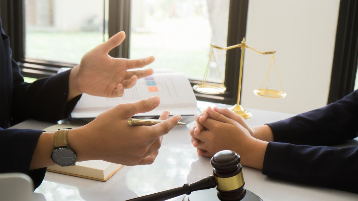 Choosing the Right CX Consulting Services Partner for Your Industry